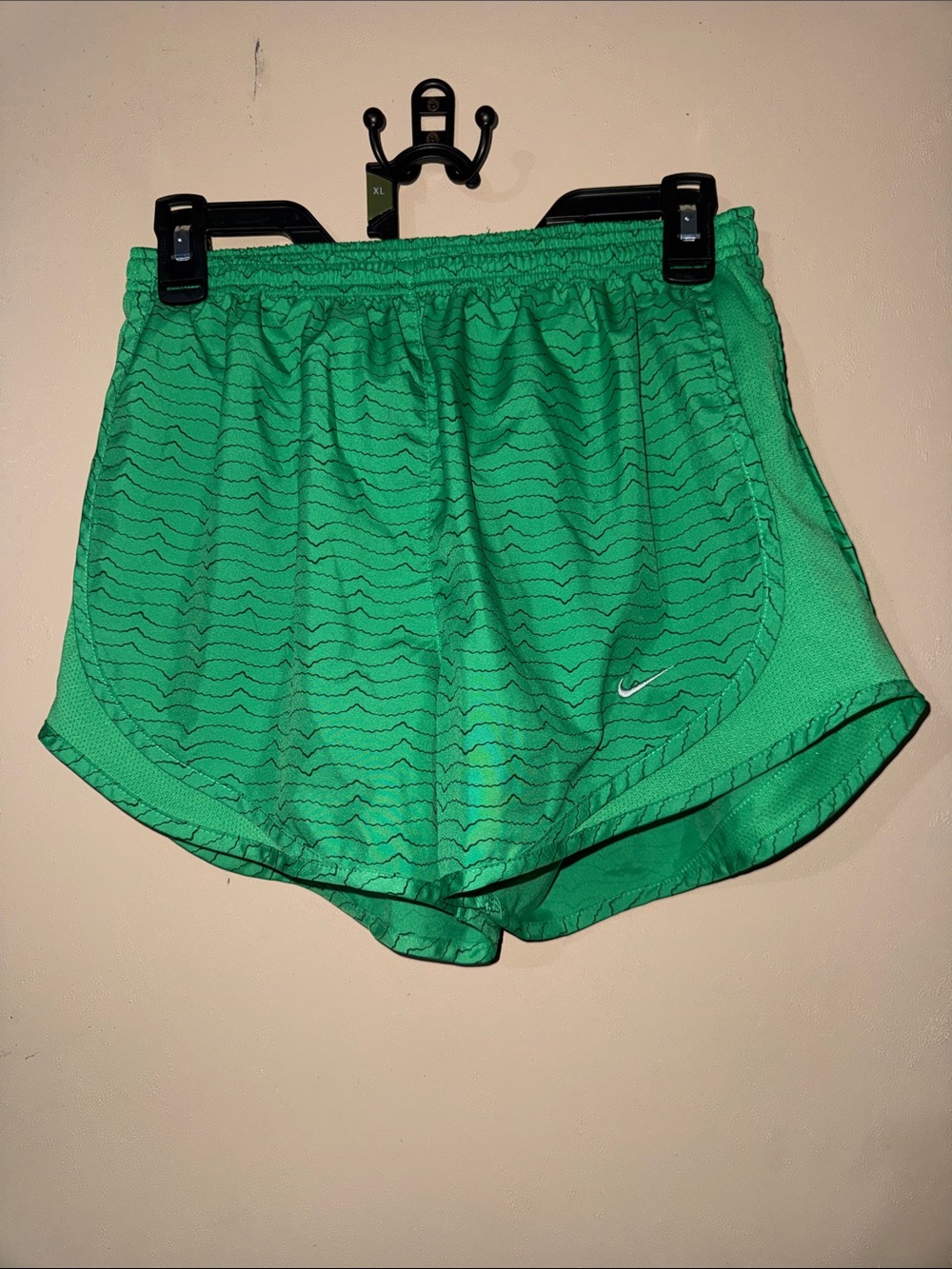 Nike Green Wave-Print Running Shorts